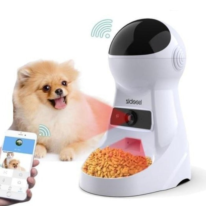 Automatic Dog Feeder With Voice Recorder/Camera